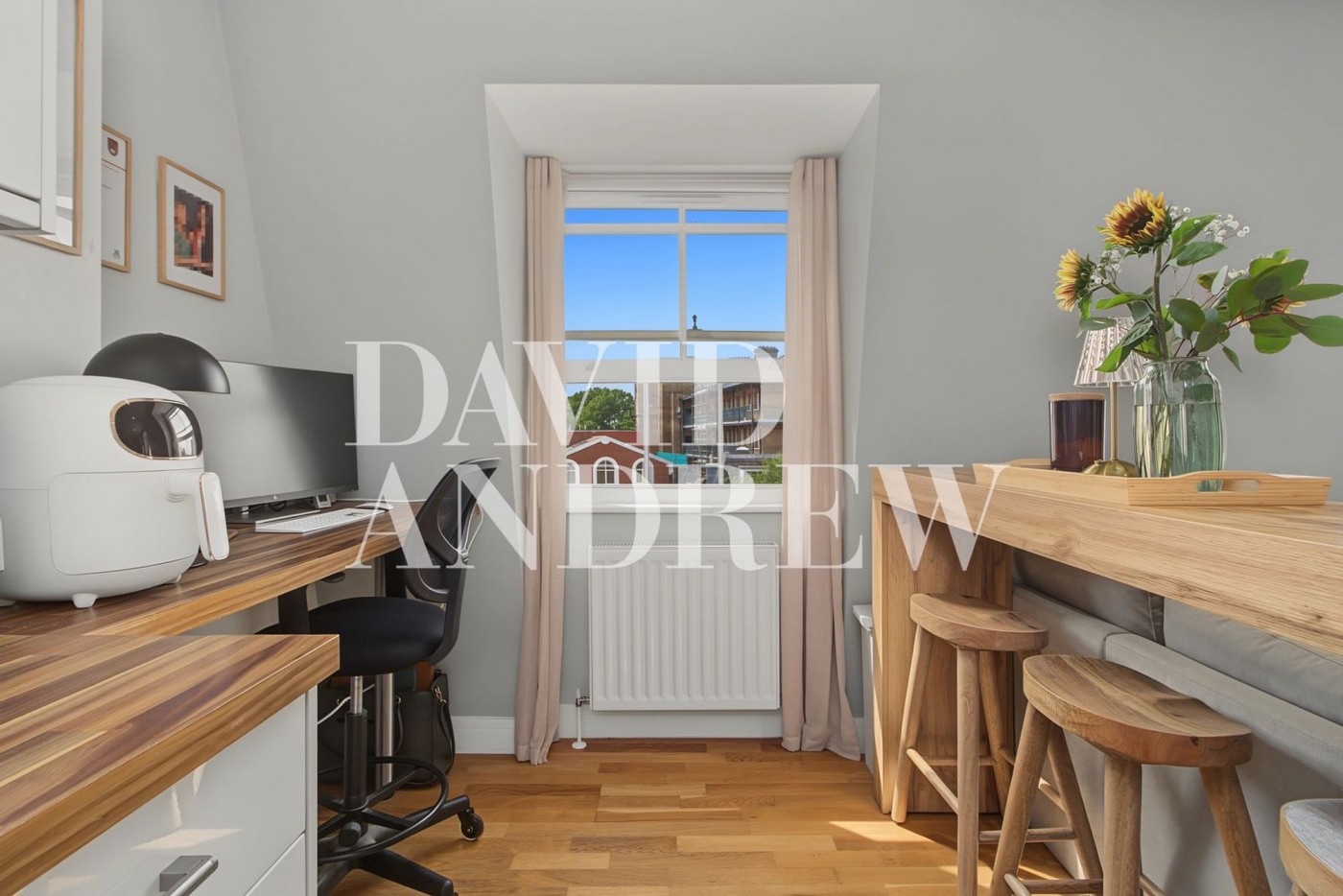 Images for Upper Street, London, N1 EAID:2092695728 BID:03b1b085-2c4d-4c75-8eea-20939b8639ac