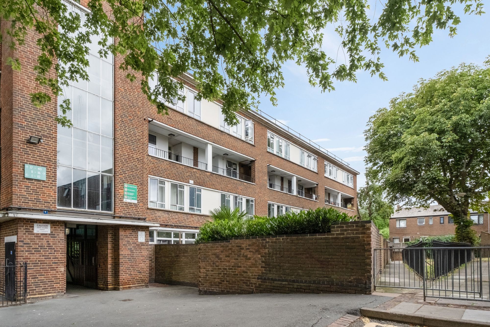 Images for Leigh Road, Beechcroft Court Leigh Road, N5 EAID:2092695728 BID:03b1b085-2c4d-4c75-8eea-20939b8639ac