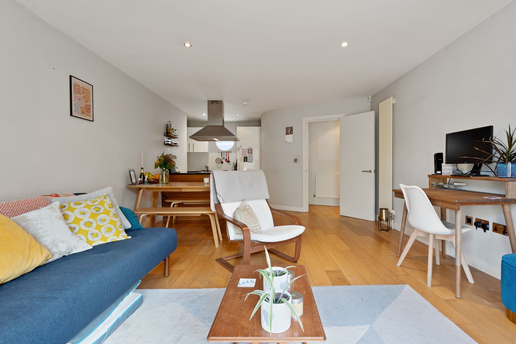 Images for Blackstock Road, London, N5 EAID:2092695728 BID:03b1b085-2c4d-4c75-8eea-20939b8639ac