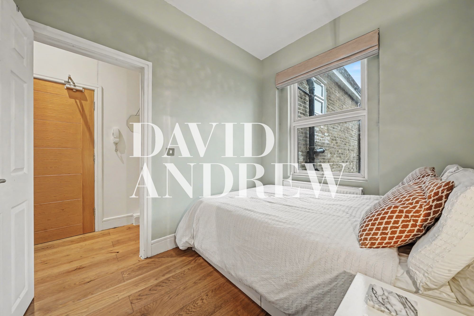 Images for Brownswood Road, London, N4 EAID:2092695728 BID:03b1b085-2c4d-4c75-8eea-20939b8639ac