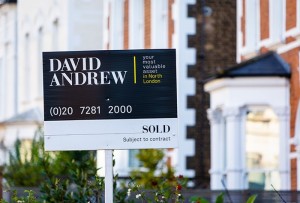 Call on the Chancellor to extend the Stamp Duty holiday