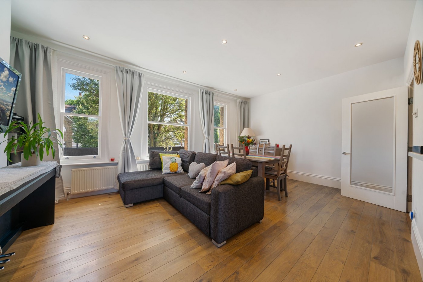 Images for Gillespie Road, London, N5 EAID:2092695728 BID:03b1b085-2c4d-4c75-8eea-20939b8639ac