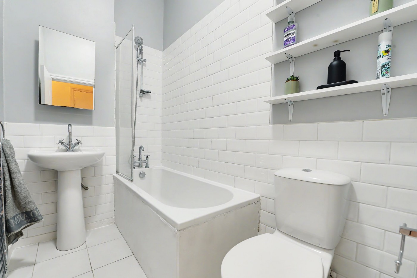 Images for Connaught Road, London, N4 EAID:2092695728 BID:d78cdad6-8851-45ca-b966-38a91e6bb6bf