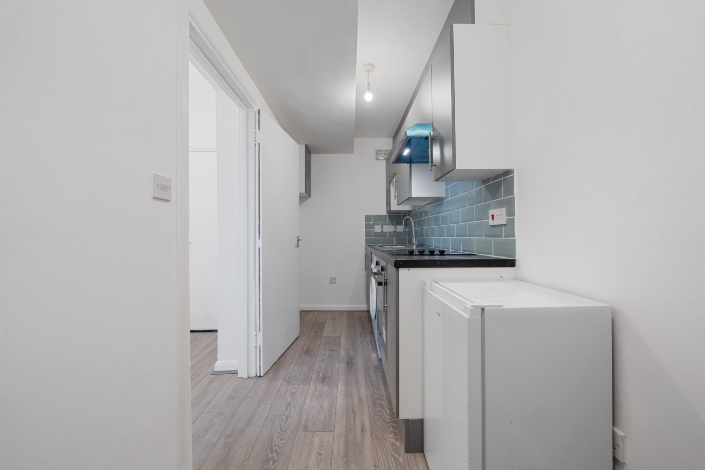 Images for Oakleigh Road North, London, N20 EAID:2092695728 BID:d78cdad6-8851-45ca-b966-38a91e6bb6bf