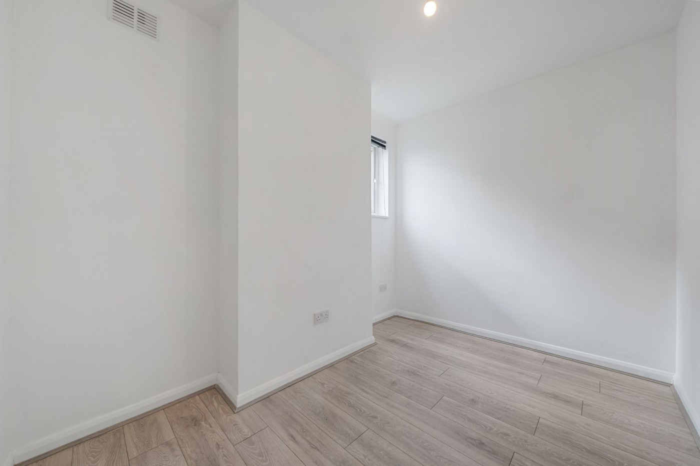 Images for Oakleigh Road North, London, N20 EAID:2092695728 BID:d78cdad6-8851-45ca-b966-38a91e6bb6bf