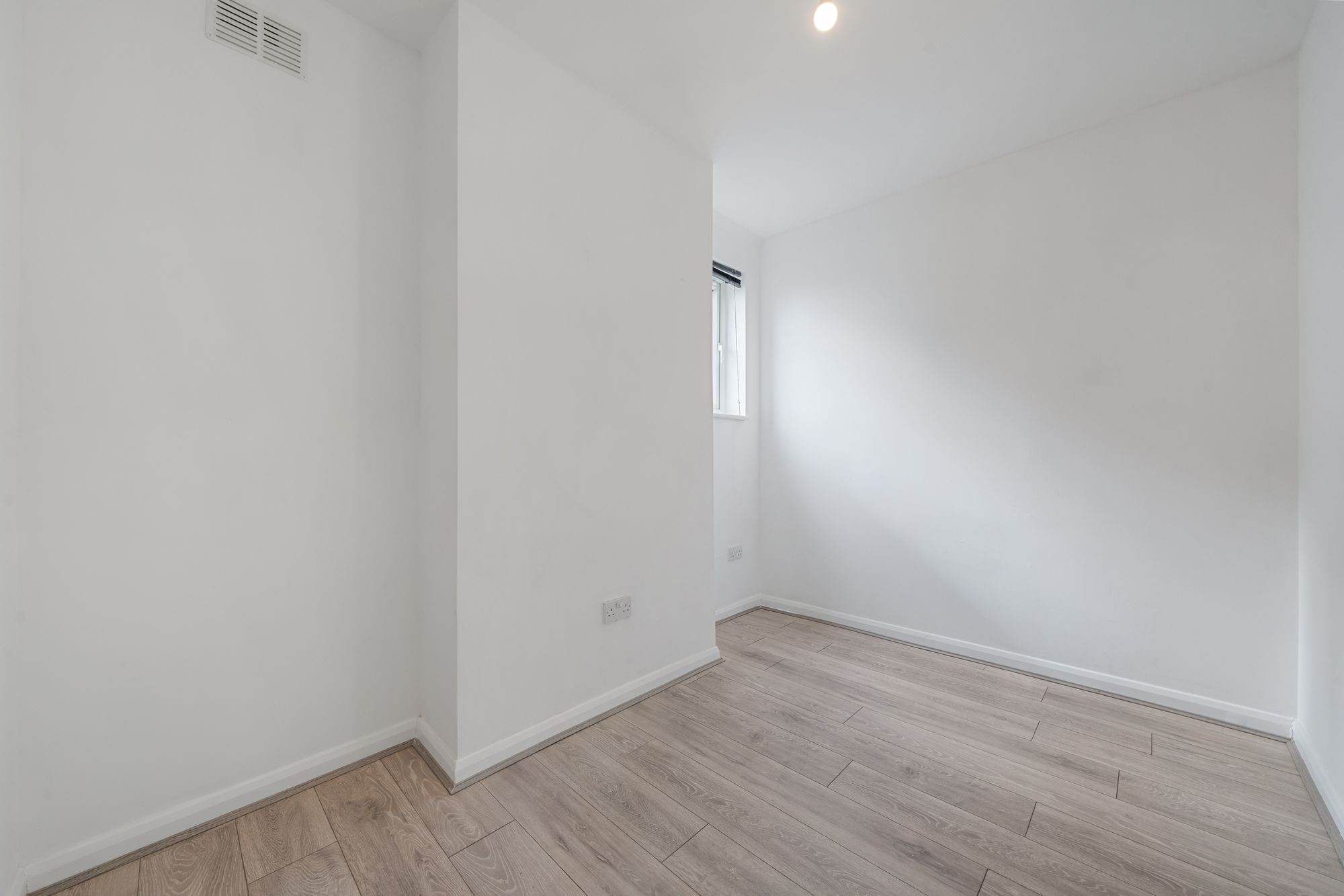 Images for Oakleigh Road North, London, N20 EAID:2092695728 BID:d78cdad6-8851-45ca-b966-38a91e6bb6bf