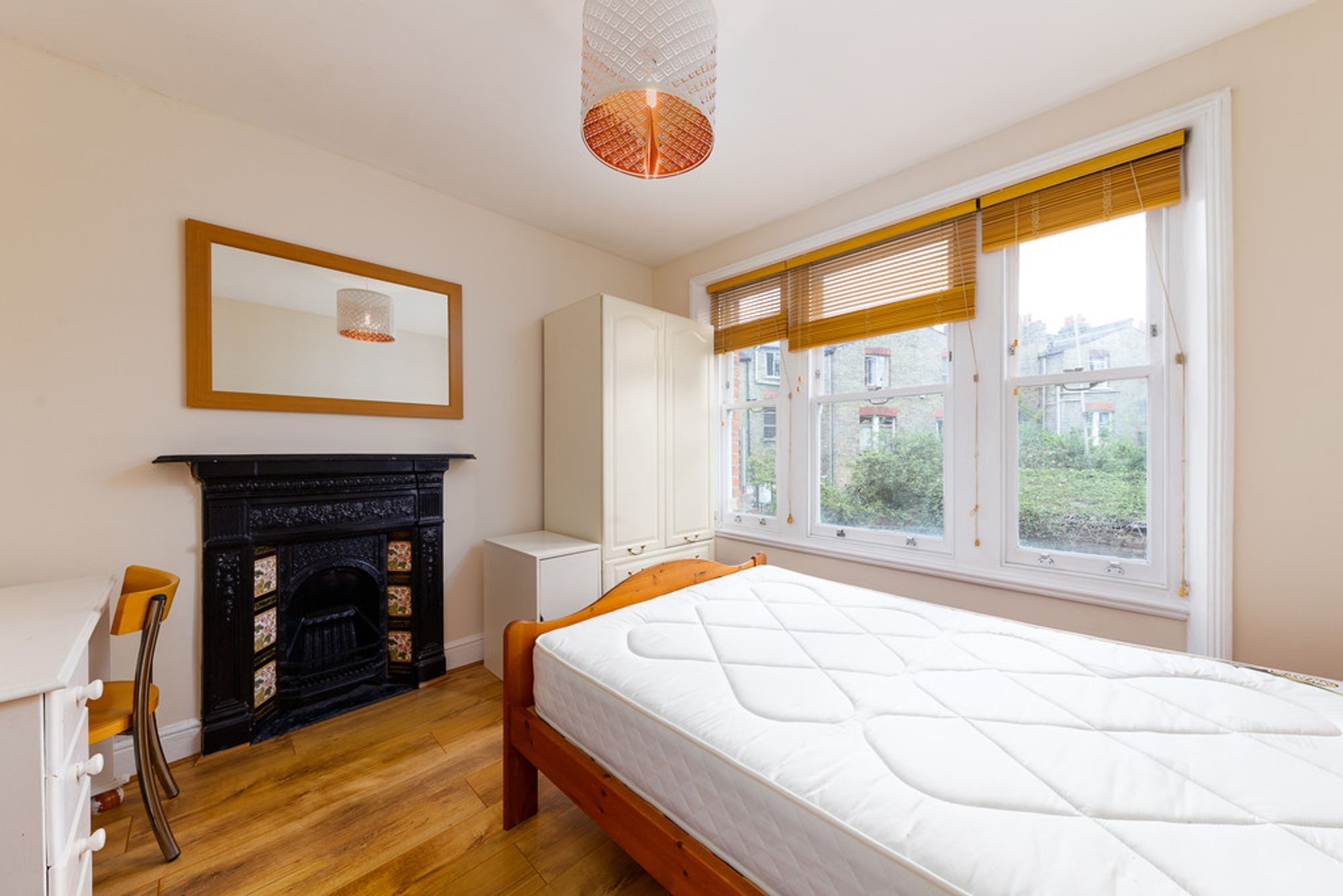 Images for Highbury Park, London, N5 EAID:2092695728 BID:03b1b085-2c4d-4c75-8eea-20939b8639ac