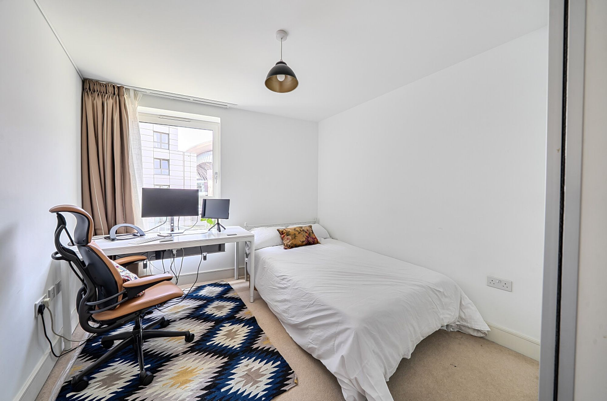 Images for Queensland Road, London, N7 EAID:2092695728 BID:a6721746-bd1f-4561-86df-c186f35b52e2