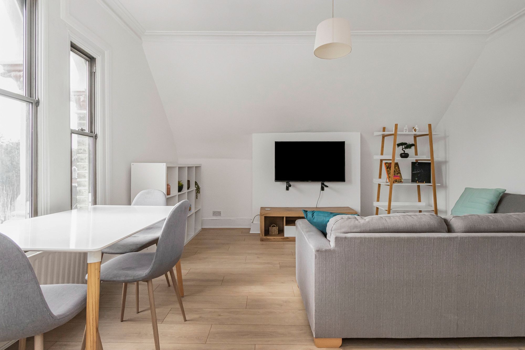 Images for Upper Tollington Park, London, N4 EAID:2092695728 BID:d78cdad6-8851-45ca-b966-38a91e6bb6bf