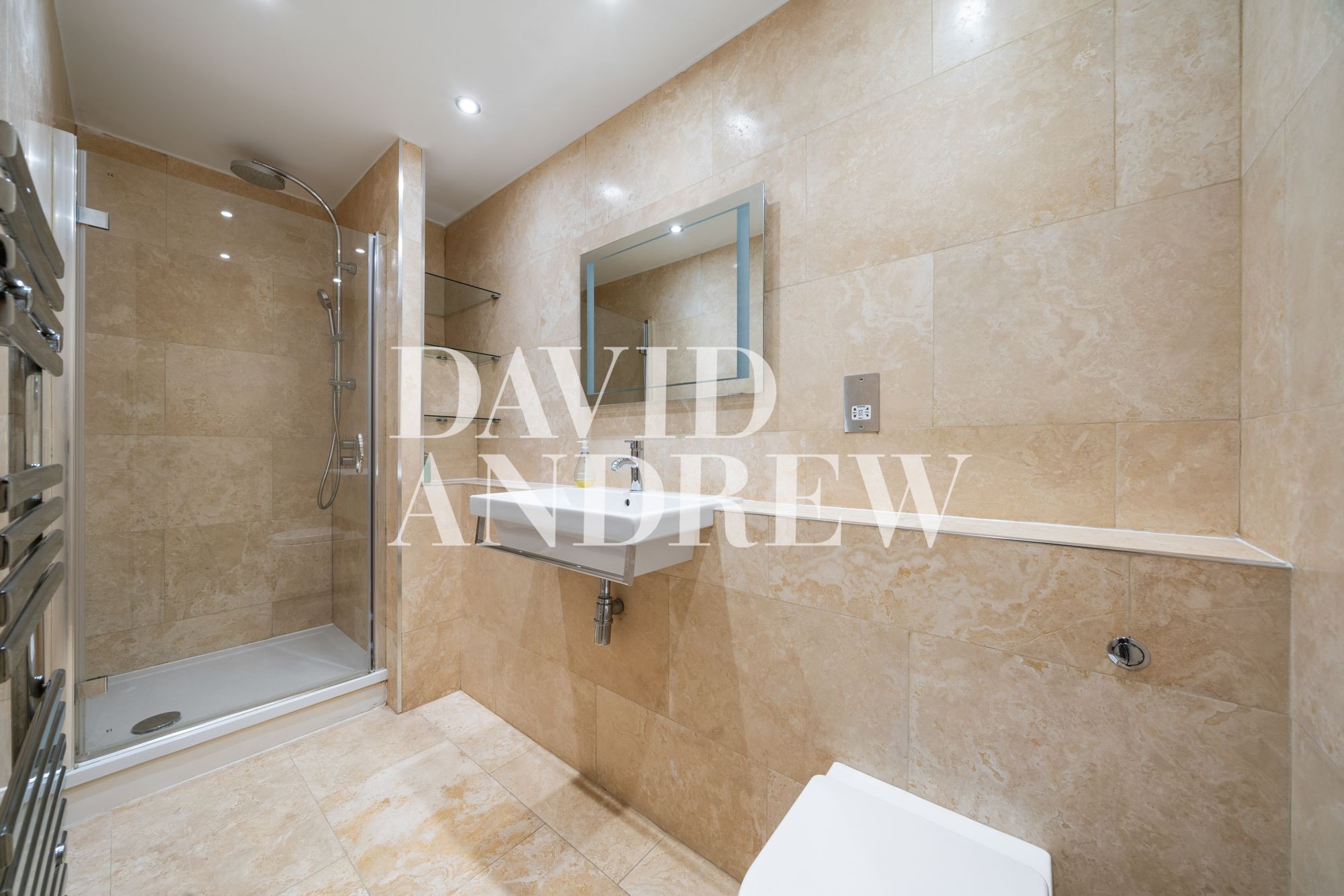 Images for Queens Drive, London, N4 EAID:2092695728 BID:03b1b085-2c4d-4c75-8eea-20939b8639ac