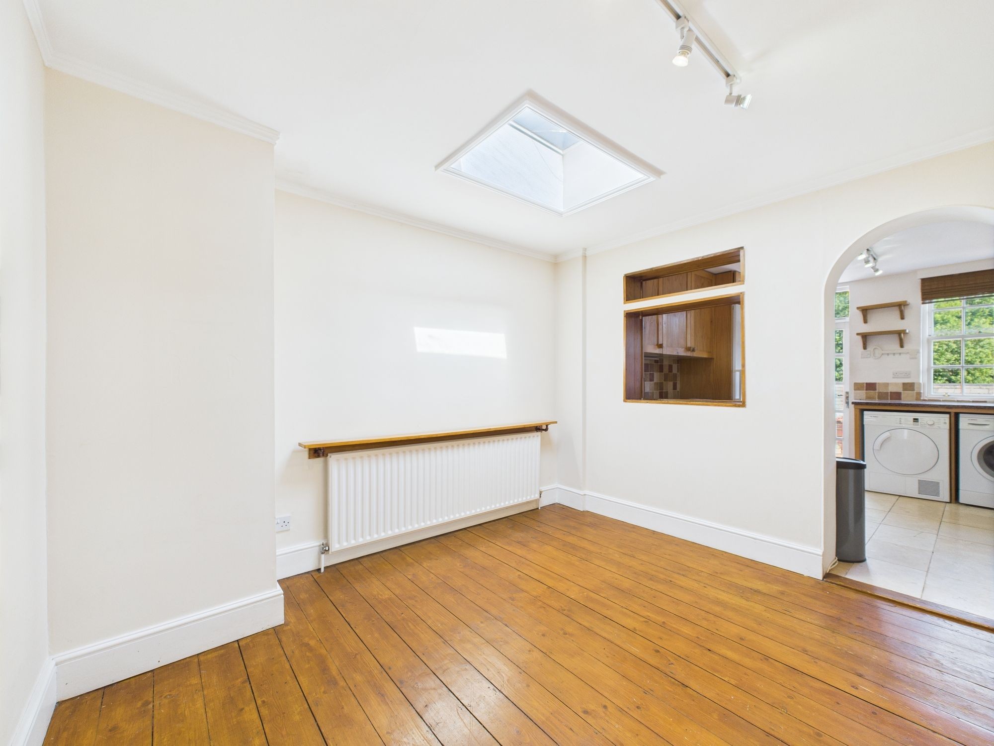 Images for Highgate High Street, London, N6 EAID:2092695728 BID:a6721746-bd1f-4561-86df-c186f35b52e2