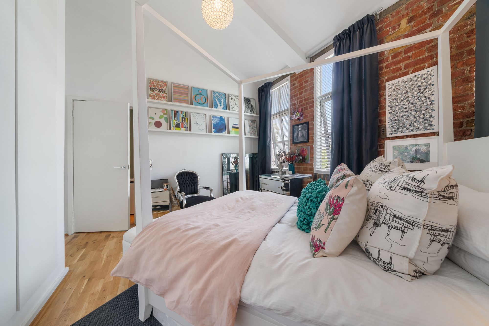 Images for Carysfort Road, London, N16 EAID:2092695728 BID:03b1b085-2c4d-4c75-8eea-20939b8639ac