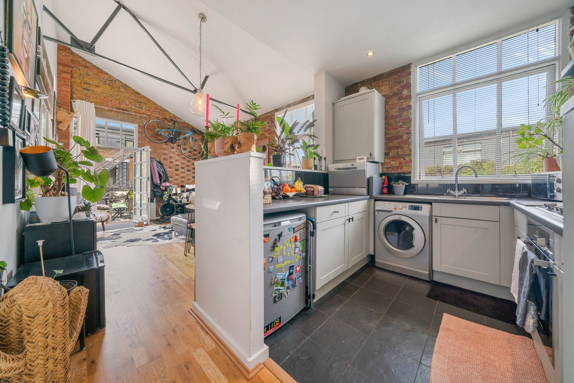 Images for Carysfort Road, London, N16 EAID:2092695728 BID:03b1b085-2c4d-4c75-8eea-20939b8639ac