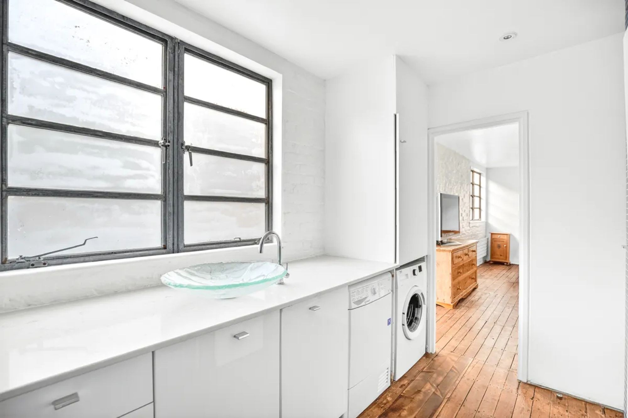 Images for Coleridge Mews, Coleridge Road, N4 EAID:2092695728 BID:d78cdad6-8851-45ca-b966-38a91e6bb6bf