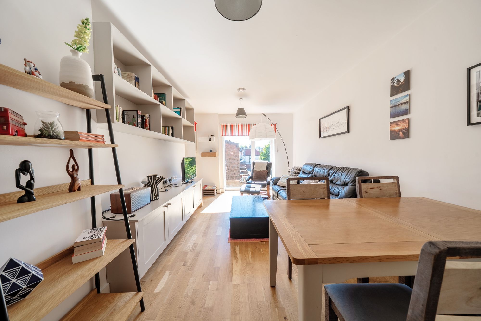 Images for Holloway Road, London, N7 EAID:2092695728 BID:a6721746-bd1f-4561-86df-c186f35b52e2